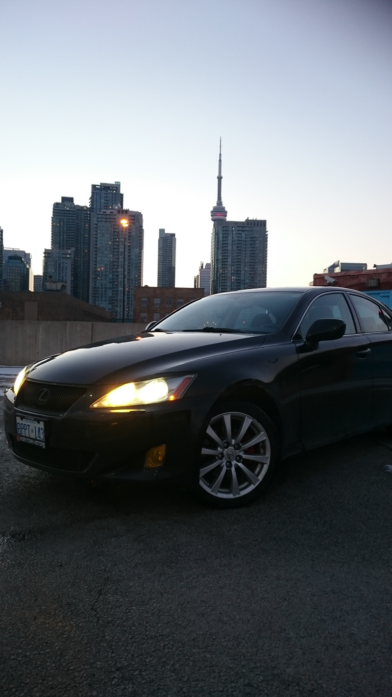 Illustration for article titled Snapped some pictures of the lexus